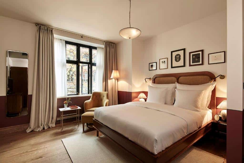 hotel sanders