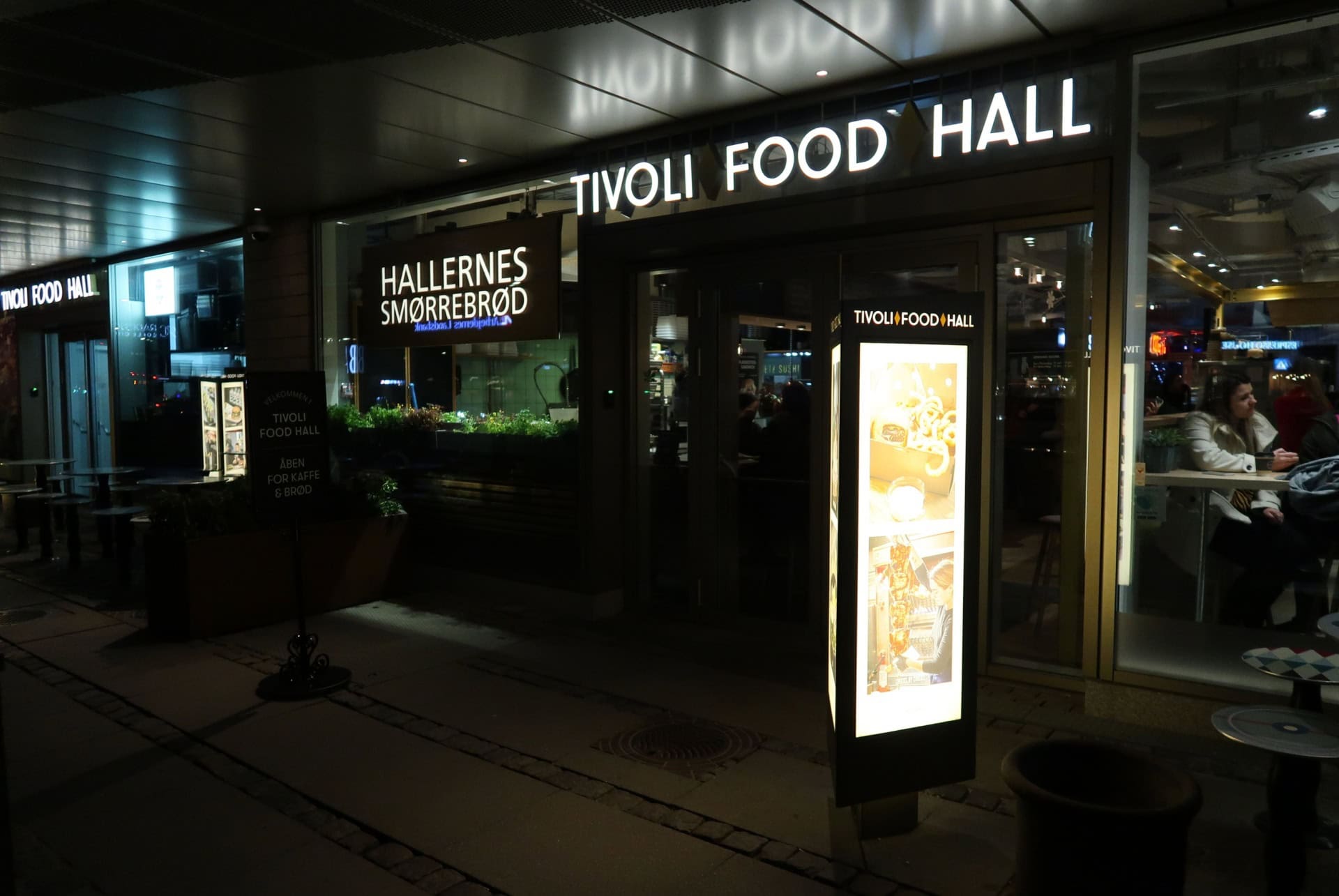 tivoli food hall copenhague