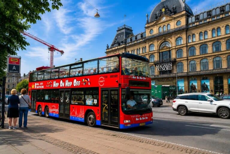 Bus à arrêts multiples Gray Line 24 h